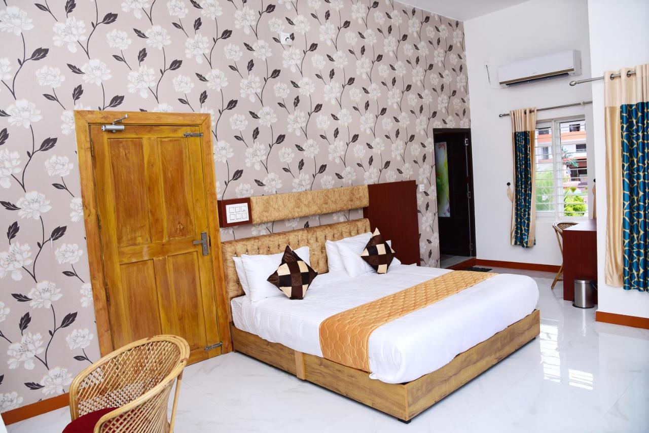 Nirvana Holistic Living Varagampadi ภายนอก รูปภาพ