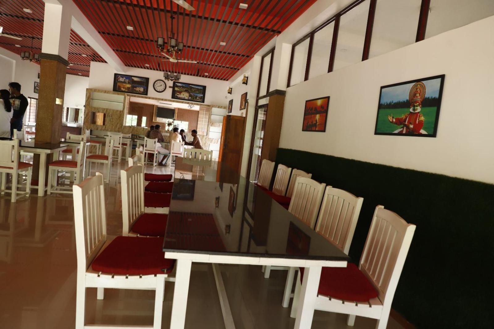 Nirvana Holistic Living Varagampadi ภายนอก รูปภาพ