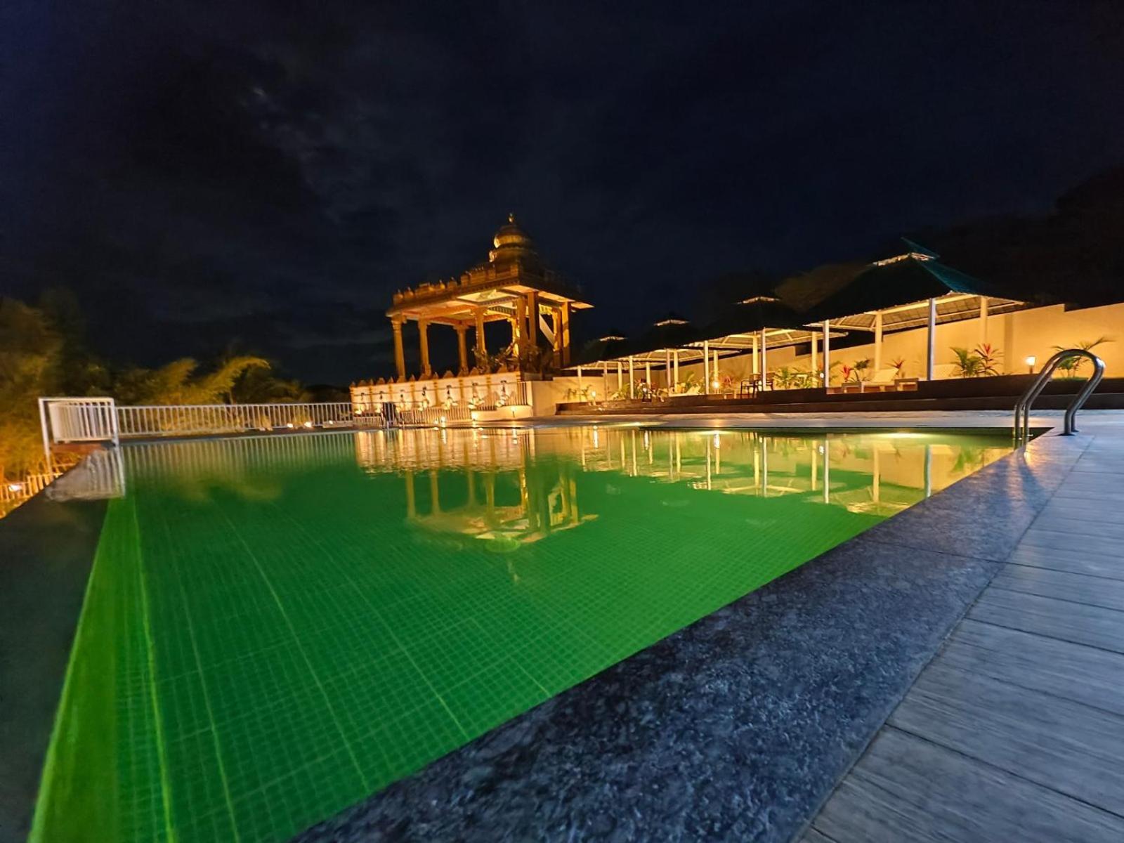 Nirvana Holistic Living Varagampadi ภายนอก รูปภาพ