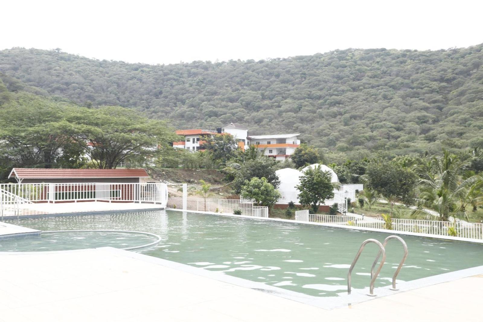 Nirvana Holistic Living Varagampadi ภายนอก รูปภาพ